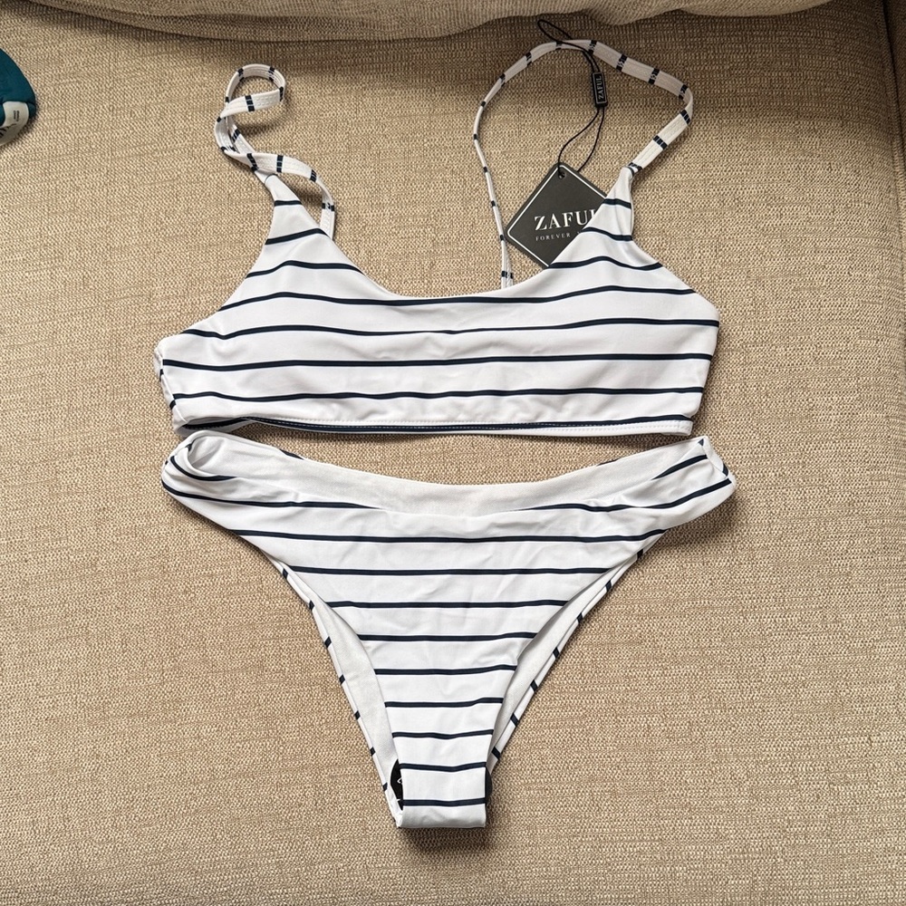 Zaful Navy Striped Bikini Set